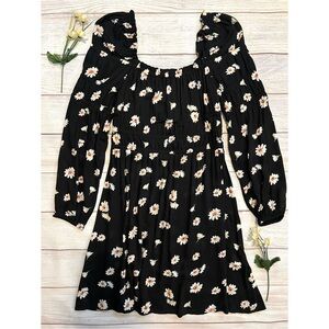 Leighton Floral Square Neck Peasant Dress